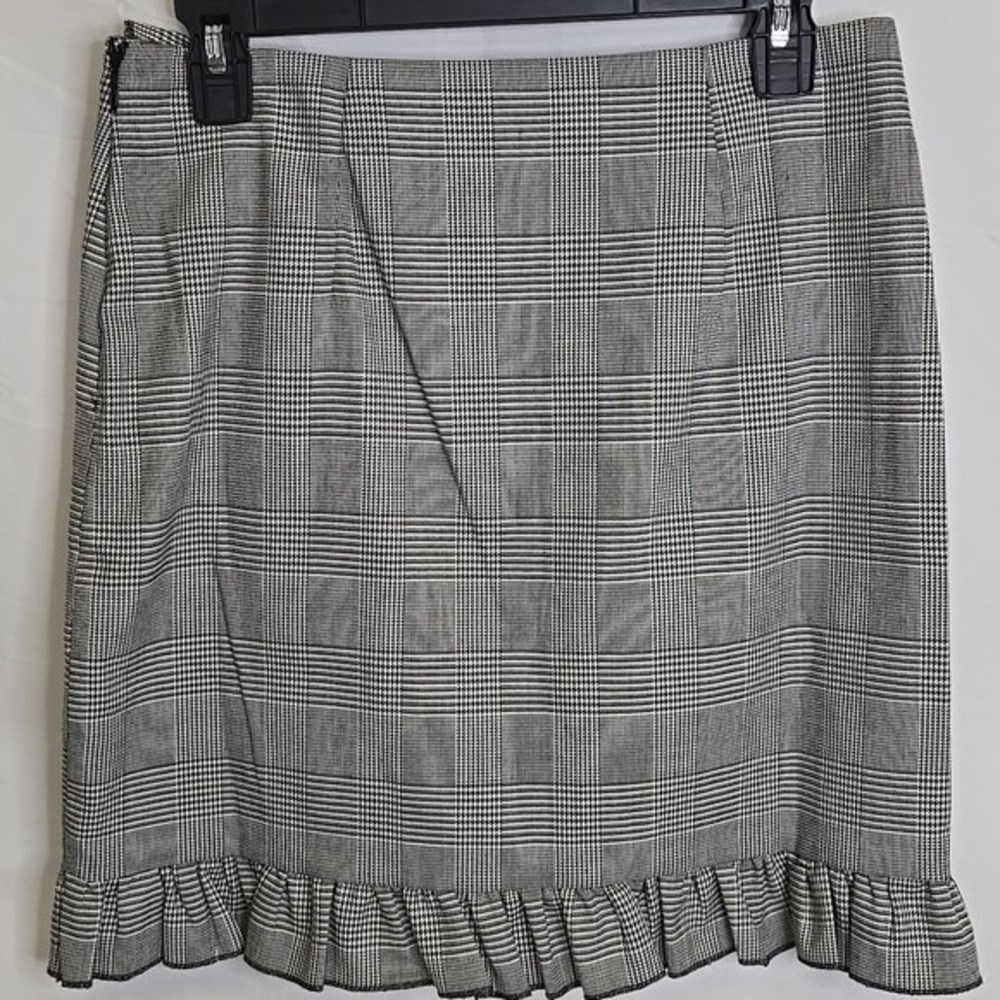 Romeo & Juliet Houndstooth Ruffle Skirt Preppy Academia Y2K, Black White, Medium - Picture 4 of 9